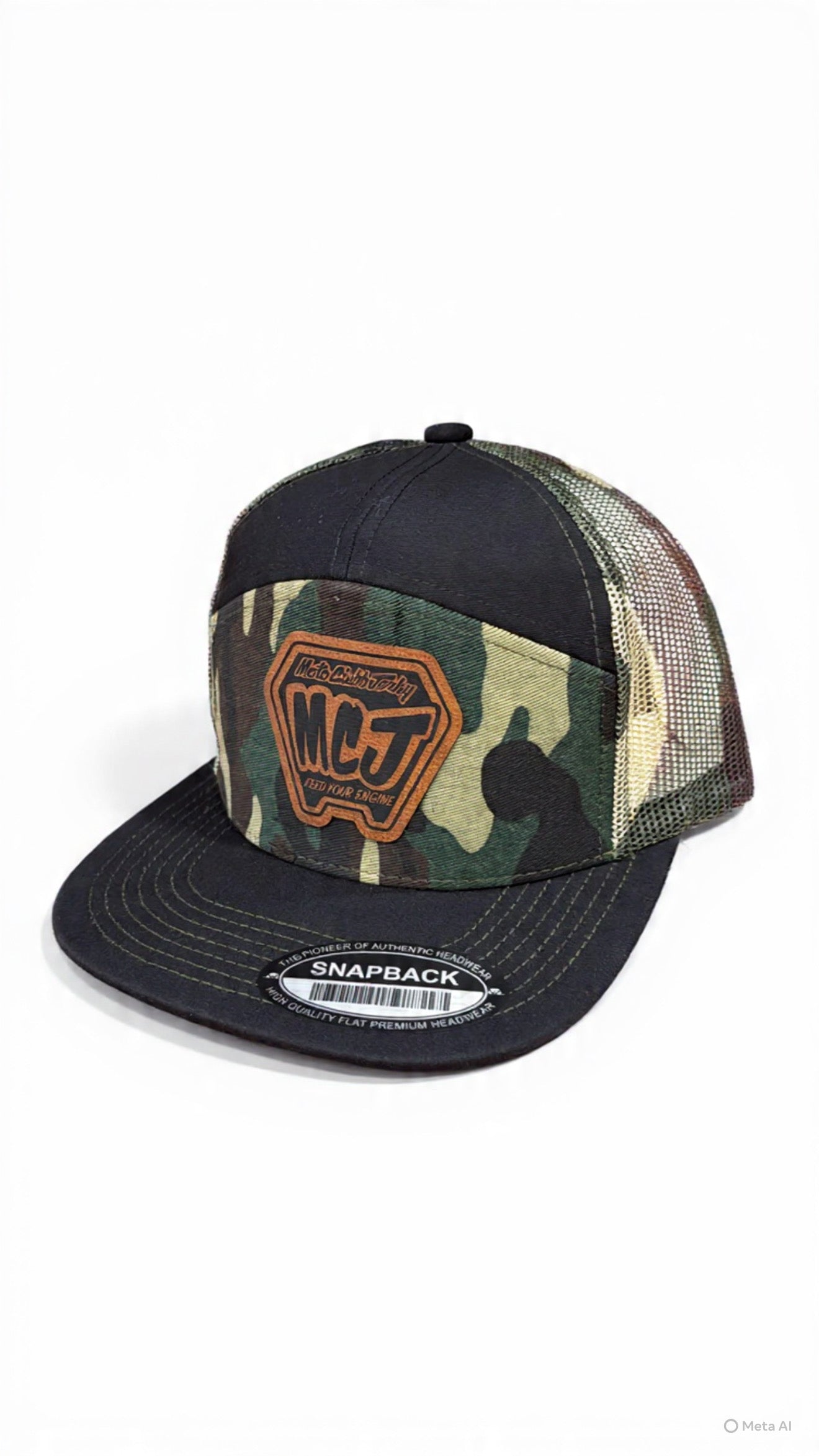 Black/camo panel Badge hat